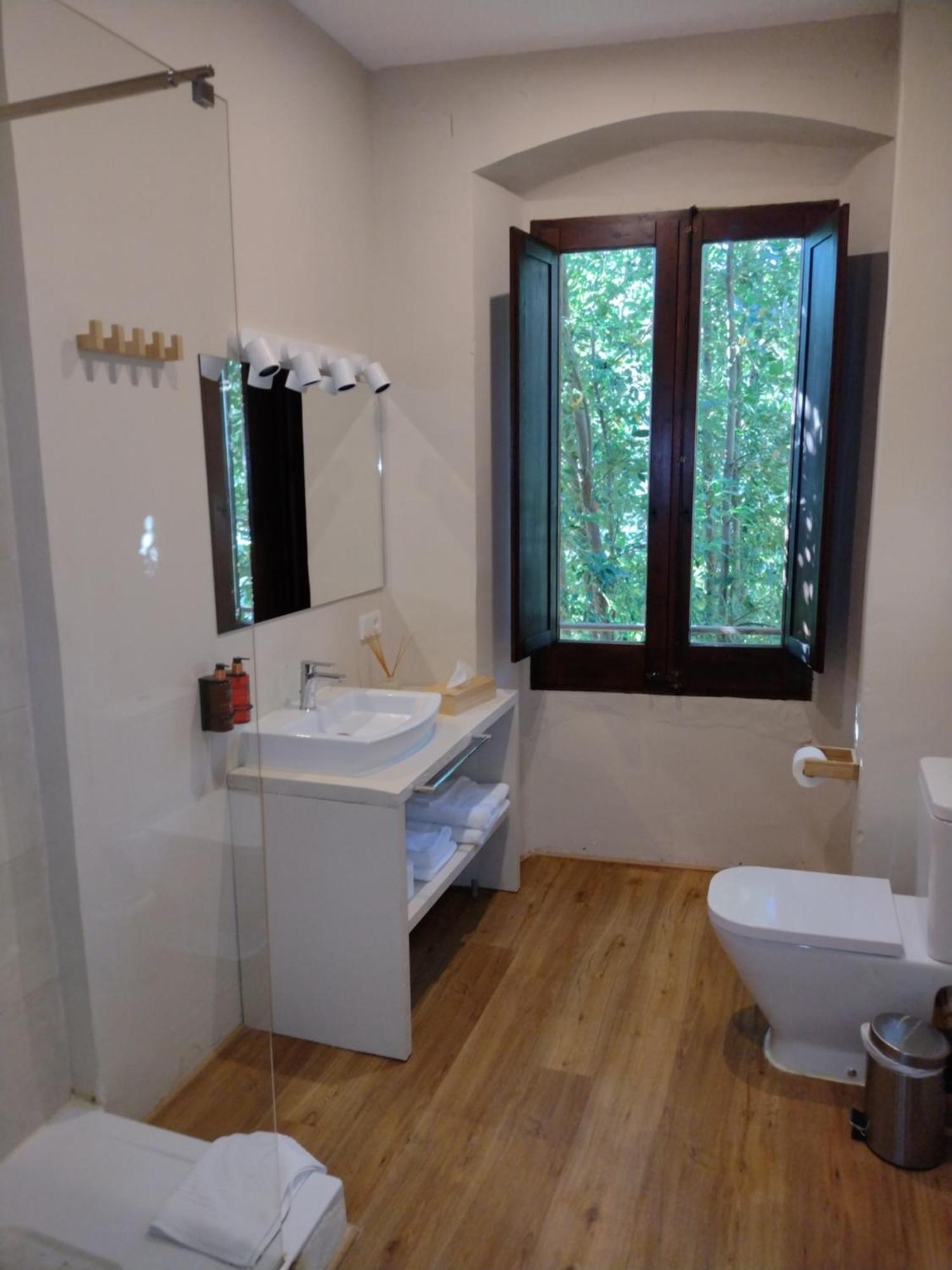 Hostal De Bianya Ла-Валь-де-Бианья Экстерьер фото