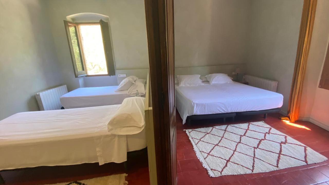 Hostal De Bianya Ла-Валь-де-Бианья Экстерьер фото